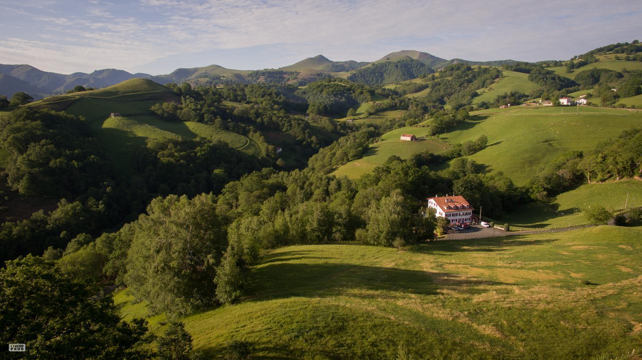 Logis Hotel St Sylvestre Aldudes Exterior foto